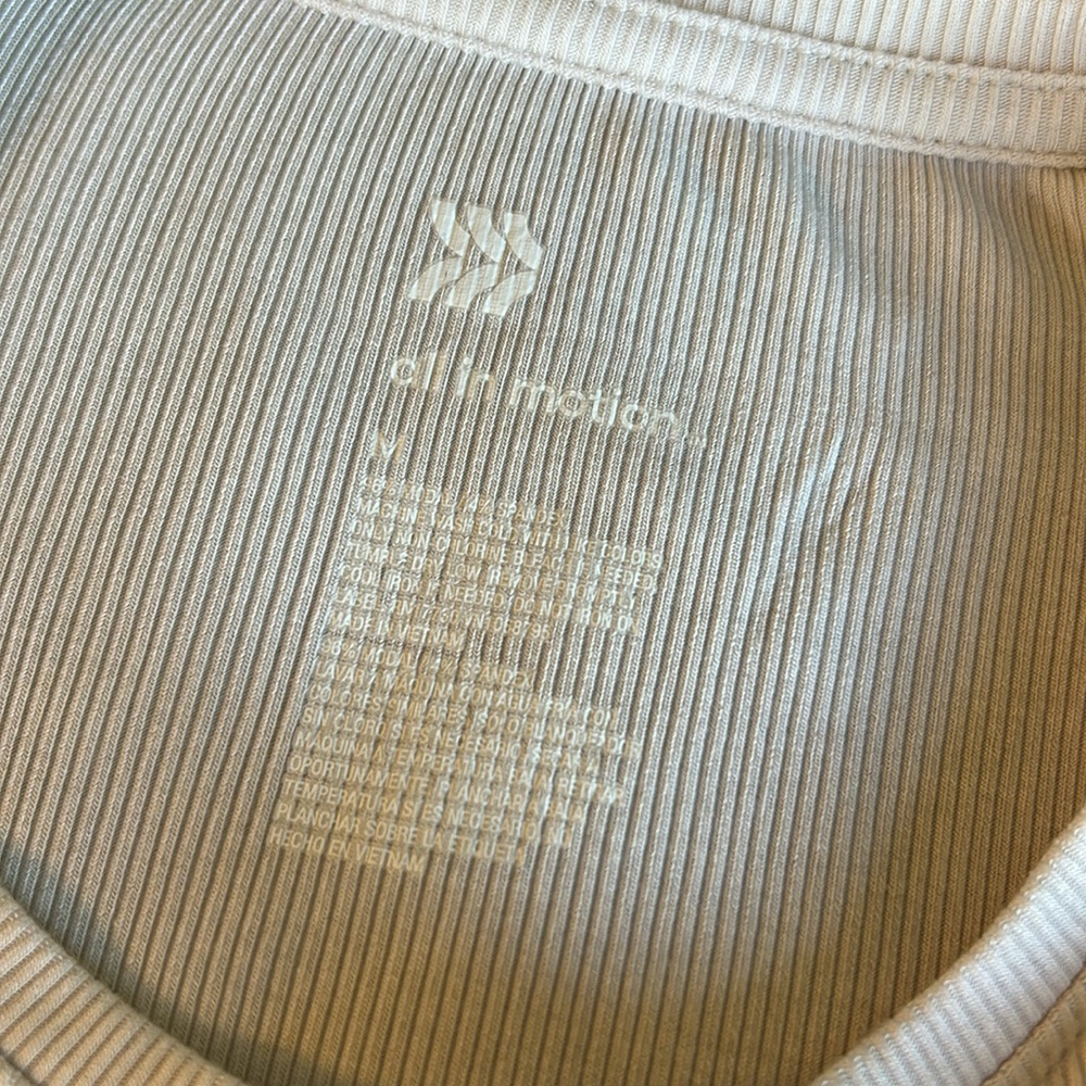 All In Motion NEW Twist Front Long Sleeve Ribbed Top Athletic Bone White Cream M - Picture 5 of 6